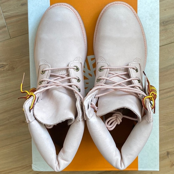 🆕🔥 TIMBERLAND® Women’s 6-Inch Premium Waterproof Boot Sz 8 M LIGHT PINK - Picture 12 of 15